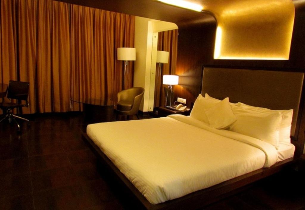 Dhanbād Cocoon Luxury Business Hotel חדר תמונה