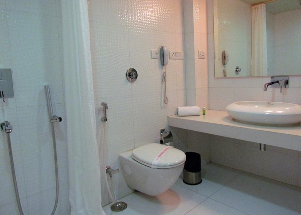 Dhanbād Cocoon Luxury Business Hotel חדר תמונה